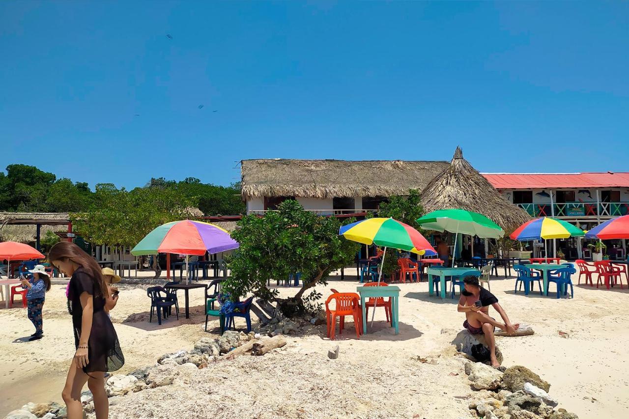 Puerto Caracol Isla Mucura Hotel Buitenkant foto